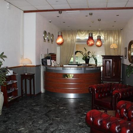 Skyline Hotel Rotterdam Zewnętrze zdjęcie
