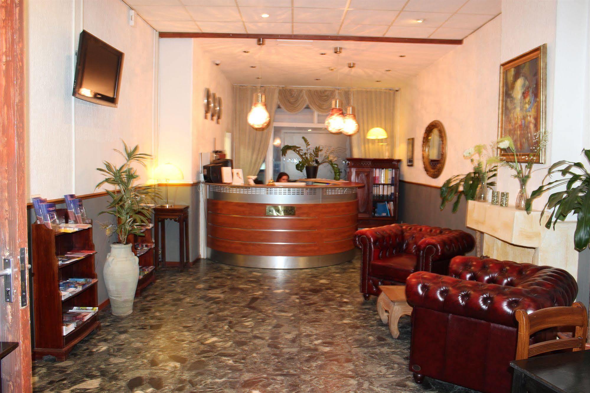 Skyline Hotel Rotterdam Zewnętrze zdjęcie